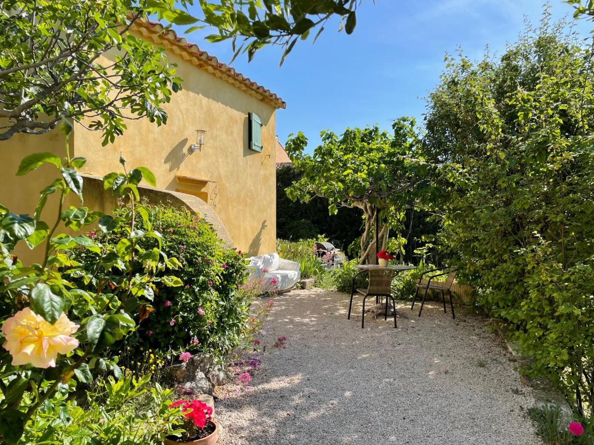 Sainte Victoire Le Cabanon Villa Puyloubier Bagian luar foto